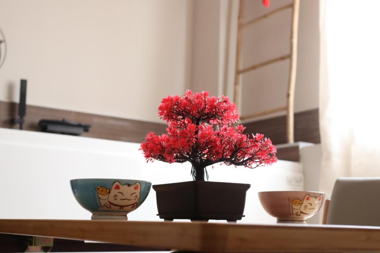 Loveroom Japon Avec Balneotherapie Toulon Exterior photo